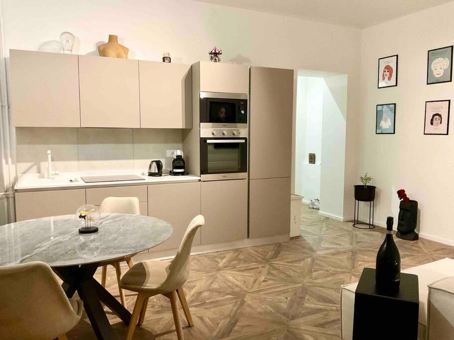 Ww - Politecnico By Happyhostorino Apartment